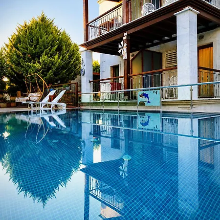 Hotel Stone House 3*