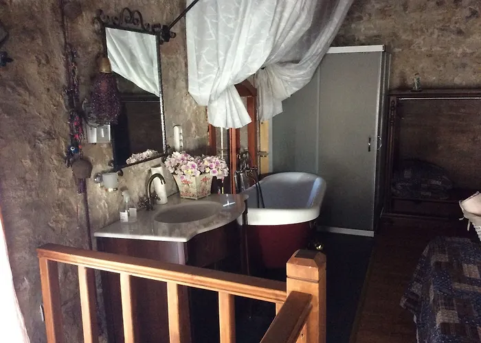 Stone House 3*