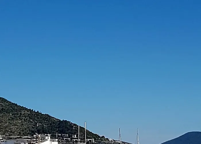 Hotel Stone House 3*