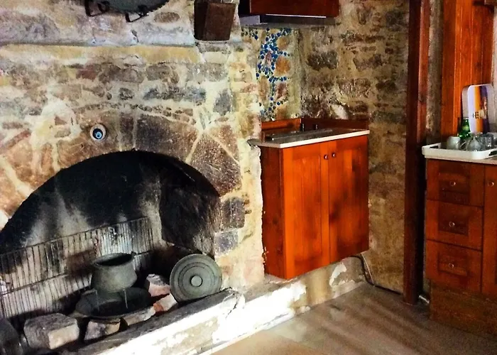 Stone House 3*