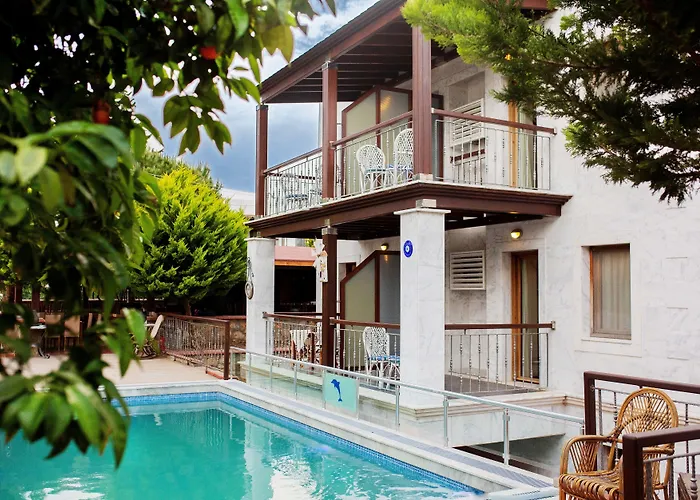 Stone House 호텔 3*